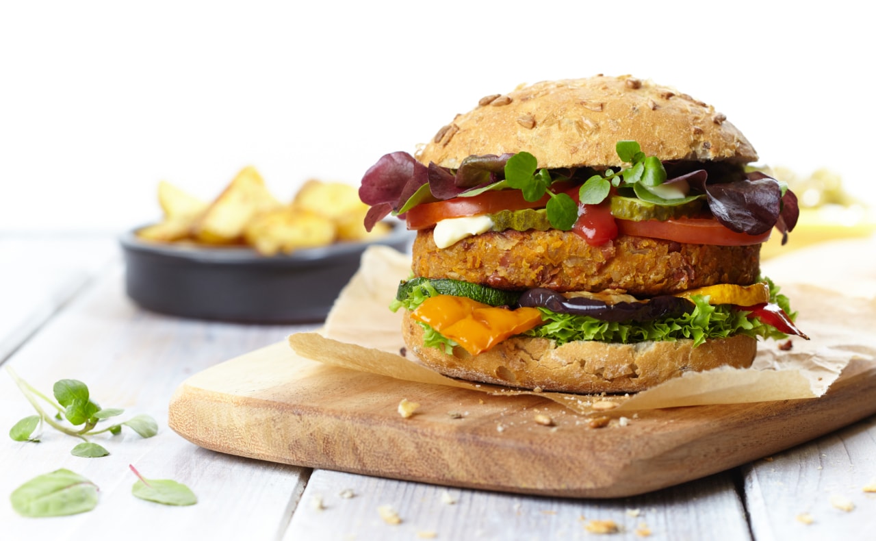 Rijk belegd vegan broodje hamburger