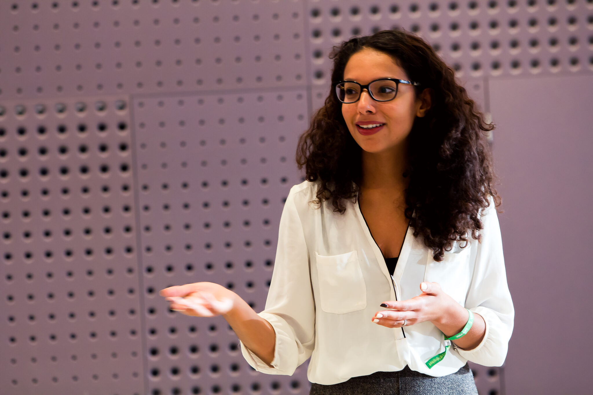 iemand is aan het praten