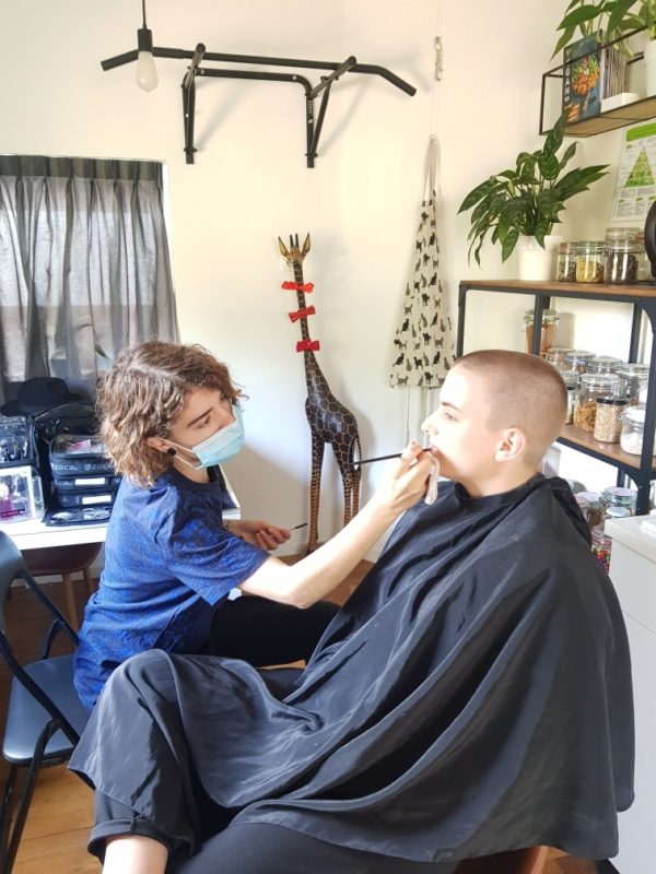 20210809_085456 Judith bij de visagist